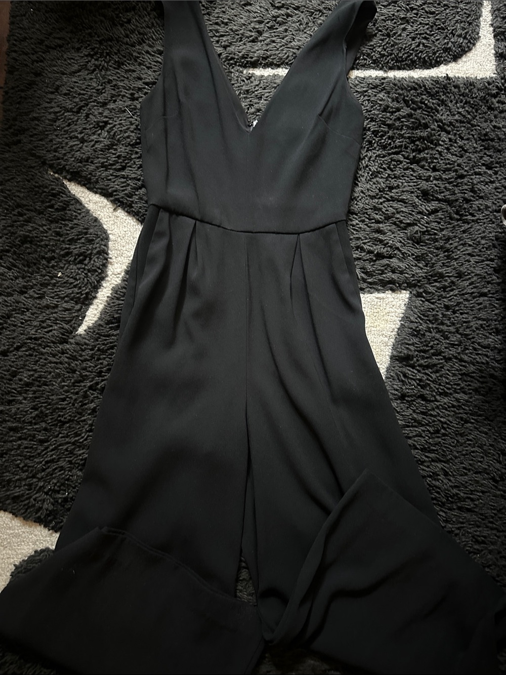 Aritzia babaton Black V-Neck Women's Jumpsuit Dress